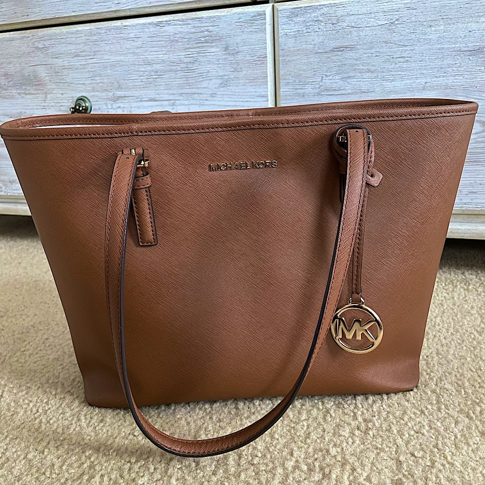 Michael Kors Jet Set Travel Tote